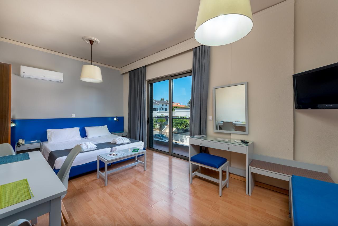 Aparthotel 7palms