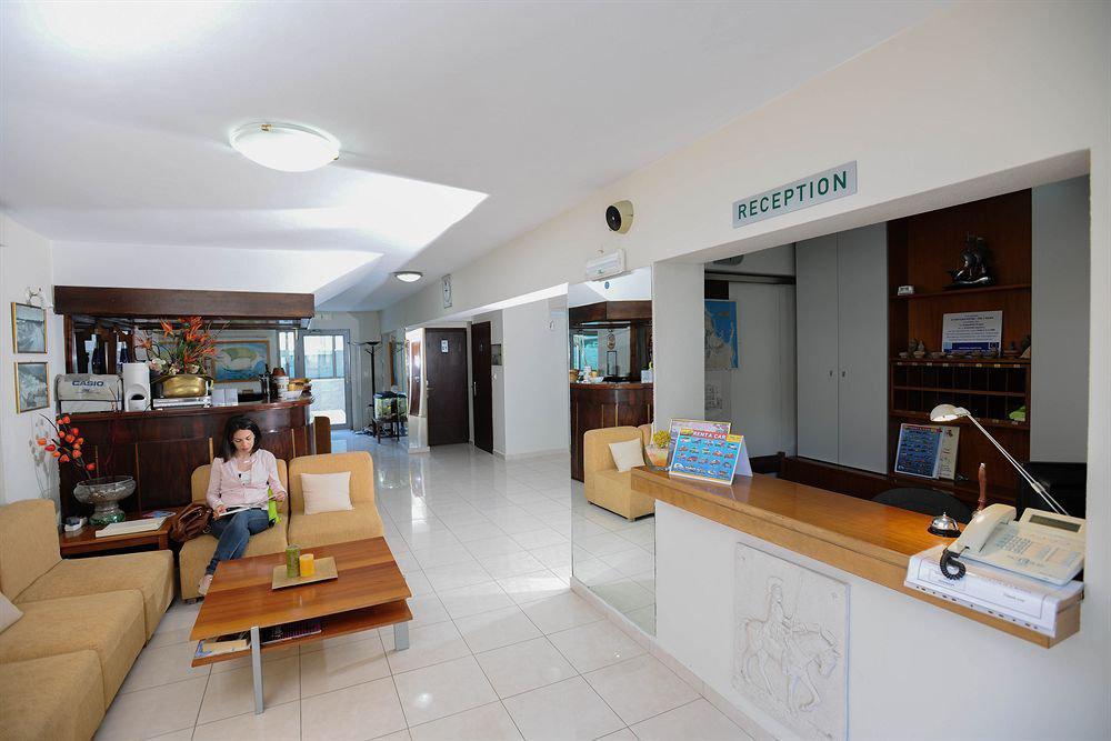 7palms Apartahotel 2*